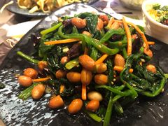 菠菜花生米-合易泓烤肉•首创生椰大油边(宁山路店)