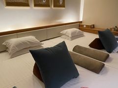 -良子足疗按摩