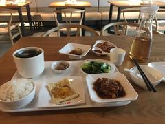 -银泰百货(厦门国贸中心店)