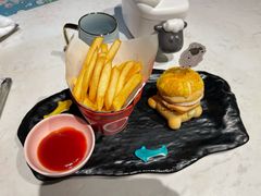 -水桶王国主题餐厅·聚会·生日派对·亲子活动·家庭套餐(亚龙湾希尔顿店)