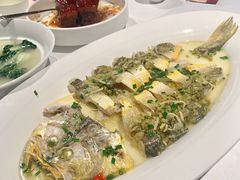 雪菜蒸大黄鱼-上海小南国(正大店)