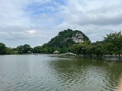-星湖旅游景区七星岩