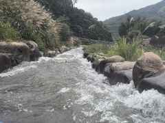 -虎啸峡漂流