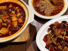 -肆海小川菜酒馆Wine Bistro (青年路店)
