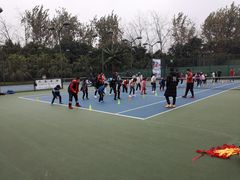 -成都高新创新角度网球俱乐部