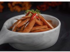 爽口酱萝卜-蜀宴小调·精致家常菜(来福士店)