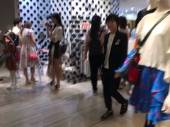 -COMME des GARCONS(银座三越店)