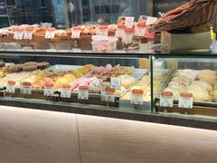 面包甜点陈列柜-西村叔叔的店(黄岛青医附院店)