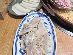 -洱火云南酸菜牛肉火锅(石景山当代商城店)