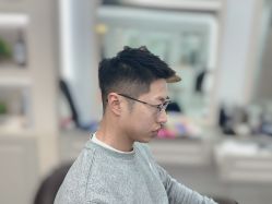 -尤司男士国潮理发馆