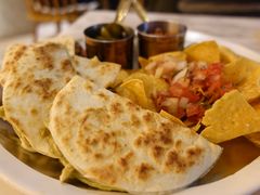 鸡牛双肉芝士墨西哥馅饼-The Rug Cafe(王府中环店)