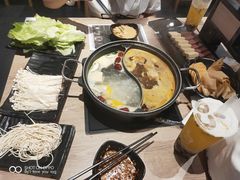 -呷哺呷哺(新世界百货望京店)