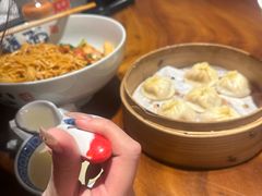-李犟大爆鳝面·手工蟹黄包(湖滨西湖店)