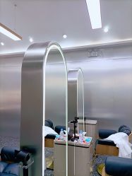 -Tloml salon