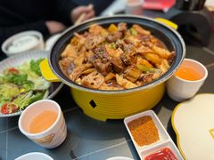-多嘴超级肉蟹煲(中街恒隆故宫店)