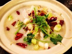 白汤水煮鱼-倾城