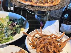 -老友时光·Pizza(泰华黑金店)