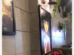 -愉肴麻辣香锅(中山路店)