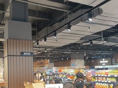 -胖东来生活广场(健康路店)
