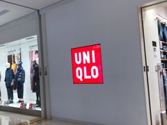 -优衣库(郑州丹尼斯大卫城店)