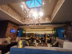 -南阳建业森林半岛假日酒店