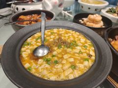 手拆蟹黄豆腐-阿甘小馆(陇海路店)