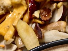 -菌之家·专业纯野生菌火锅·特色炒菌
