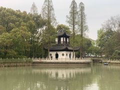 -汇龙潭