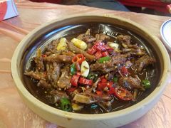 招牌烧鸡脚-小辉哥大排档(船山路总店)