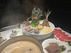 -洋房火锅(上海新天地南北里店)