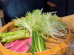-山河屯铁锅炖·非遗东北菜(南山店)