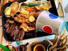 -水桶王国主题餐厅·聚会·生日派对·亲子活动·家庭套餐(亚龙湾希尔顿店)