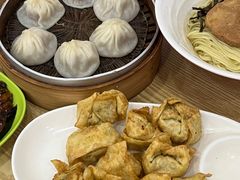 油煎馄饨-珊珊小笼馆(仙霞路店)