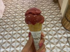 -MADO冰淇淋咖啡馆(淘金店)