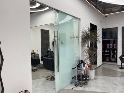 -ON STAR SALON