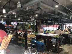 大堂-钢管厂歆瑞源油卤串串香(春熙路太古里店)