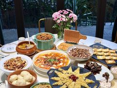 -怡得饭庄·30年老店·宋大妈昆明菜