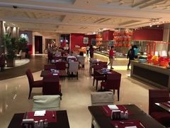 -咖啡苑自助餐厅·中国大饭店