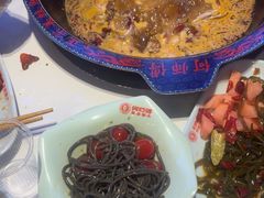 -何师傅美蛙鱼头(汉街店)