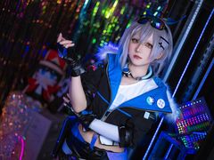 -米游妙妙屋cosplay换装自拍摄影体验馆