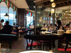 大堂-钱小奴海鲜自助黑金店(杭州滨江龙湖店)