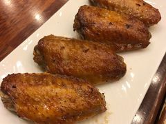 -玛格萝妮比萨屋(四平店)