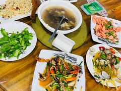 -潘先生海鲜城(神州半岛店)