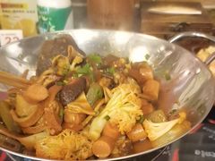 -巴渝老街印象生活麻辣烫(华宇·北城中央汇店)