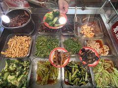 -矮子粉店1985·长沙米粉(湘春路店)