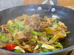 螺丝椒小炒肉-南城香·饭香串香馄饨香(赵公口店)