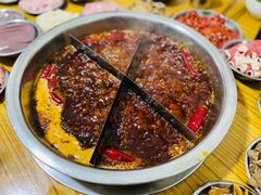 微微辣锅底-渝味黄姐火锅(黄泥村店)