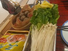 -沙胆彪炭炉牛杂煲(上海日月光广场店)