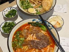 -鑫花溪牛肉米粉(凤凰街创始总店)