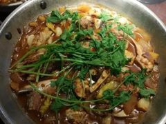 -亚哈饭店(梅园新村小区店)